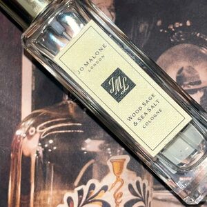 🦁 🥃 🦁• 🌳 Jo Malone x Wood Sage & Sea Salt Vibes…